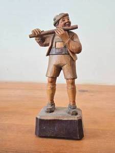 Vintage Flute Player theme Hand carved Wood Figurine by Bergmann Schnitzerei (Oberammergau Germany)