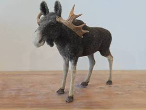 Handcrafted Needle-felted Moose Sculpture