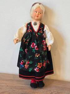 Vintage 10 1950s Vare Merke Norwegian Cloth Doll by Ronnaug Petterssen