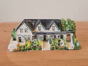 Ceramic Replica of the Little River Inn
