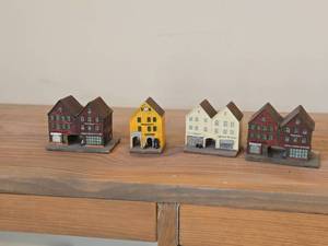 Lot of (4) Collectible Ceramic Miniature Replica Buildings of Bryggen Wharf in Bergen Norway  Handcrafted in Norway by Candy Design - Historic Julehusel Building (x2)  Yellow House  Lilliken
