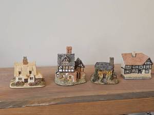 Lilliput Lane Clare Cottage Resin Figurine (UK)  The Bake House Figurine from David Winker Cottages Collection (Great Britain)  Lilliput Lane The Ugly House (Great Britain), The Bull Long Mumford Figurine by Malcolm Cooper (Great Britain)