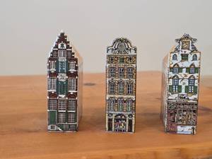 Lot of (3) Polychrome Hand painted Ceramic Delft Canal House Set of 3 (Holland)