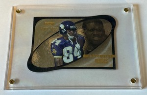 Randy Moss Die Cut Jumbo 1998 Absolute Playoff Heroes #HE19 Minnesota Vikings Football Card