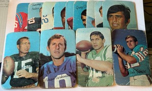(13) 1970 Topps Super Football Card Lot w Namath, Starr, Tarkenton, Griese, and More - Vintage