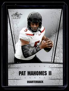 Patrick Mahomes RC 2017 Leaf Draft #07 Rookie Football Card