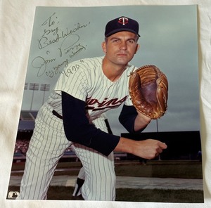Jim Perry Autographed Minnesota Twins Baseball 8x10 Photo