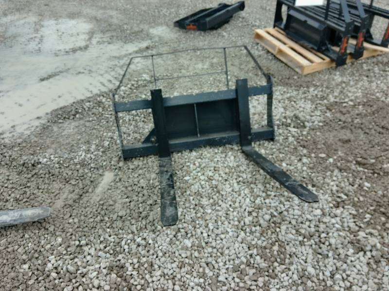 Mini Skid Steer Pallet Fork Frame