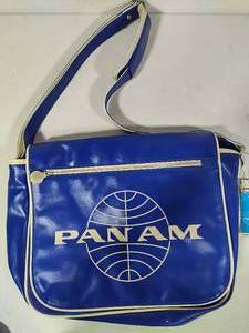 Vintage Pan Am Expandable Shoulder Tote