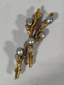 Joan Rivers Stamped Willow Branch Brooch