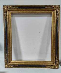 Pretty Vintage Wood Frame