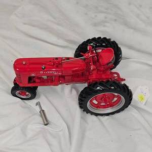 112 Precision Scale Farmall H