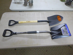 2 Shovels