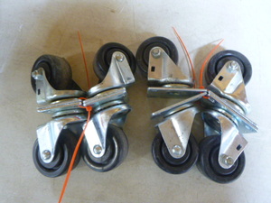 2 Sets of Casters