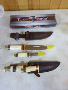 2 Timber Rattler Hunting Knives and Sheathes