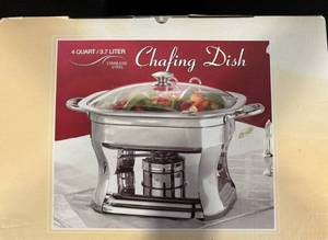 Chafing Dish 4 Qt  3.7 L Stainless Steel with Glass Lid & Stand