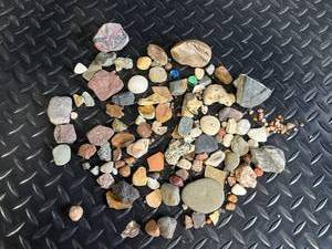 Assorted Rocks & Pebbles - Natural River Stone Collection Mix