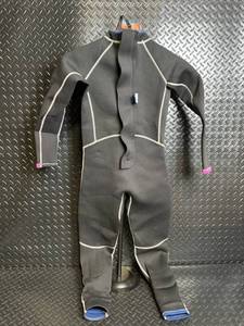 ONeill Child Wetsuit 9010 Neoprene Nylon Size M Black