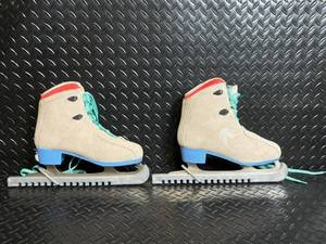 Womens Beige Suede Figure Skates EU38 (US7) with Spare Blades - Made in China