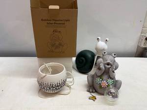 MM1. Garden Lot-Ceramic Pot, Snail Plastic, LED Frog Acrylic(Works, but needs hot glue on bubble & Buuterfly)