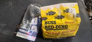Lot of shower head, and Buss Bed Ding (NEW)