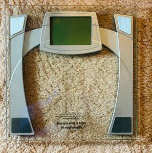 FR - EatSmart ESBS-51 Precision Max View Digital Bathroom Scale - 400 lb (180 kg) Capacity