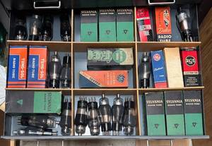 RR - Vintage Vacuum Tubes - Sylvania, RCA, GE, Delco & Tung-Sol Radio Tubes Collection