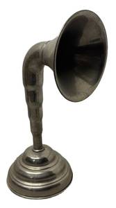 LLR - Vintage iHorn Radio Speaker