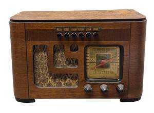 LLR - Vintage Philco Console Radio - 115V ACDC, 30W Model 40-124