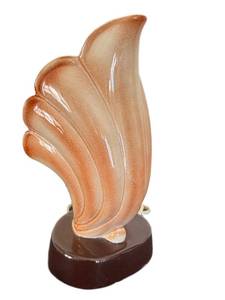 LR - Vintage Art Deco Seashell Lamp - Ceramic