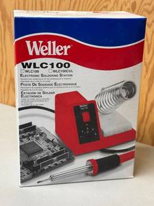 LL - Weller WLC100 Electronic Soldering Station - 120V, 5-40W Adjustable