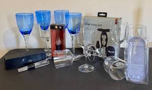 Rabbit 4-Piece Wine Tool Kit with Assorted Glasses, VinOair Aerator & Replacement Spiral