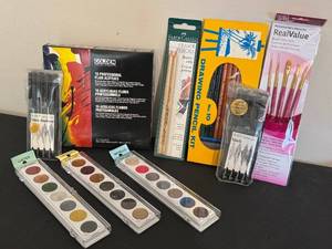 BR - Golden Artist Colors 10-Color Fluid Acrylics, Pitt Artist Pens, Drawing Pencil Kit