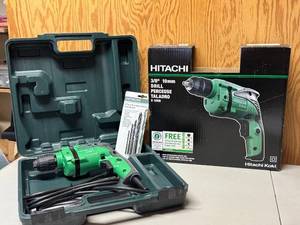 LL - Hitachi D10VH 38 in 10 mm Drill - Corded with Case & 4-Piece Bit Set