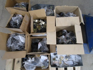 Hydra-Zorb & Klo-Shure Clamps (see pics for sizes)