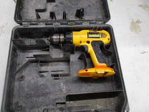 DeWalt 18v Drill