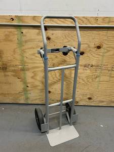 Strongway 2-in-1 Convertible Hand Truck (read description)