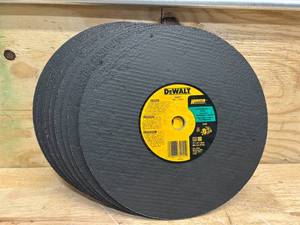 DEWALT 12 in. Masonry Cutting Wheel (lot of 9)