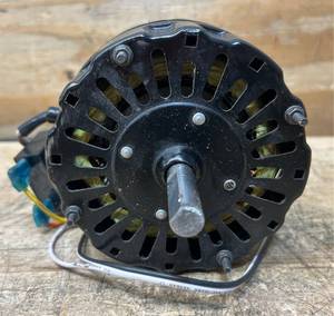 MasterFlow Replacement Electric Motor For Power Vents PVM105