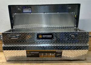 Northern Tool  Equipment Truck Toolbox, 47.75in. x 15.75in. x 20in. x 18in., Aluminum, Diamond Plate, Pull Handle Latches #41887 Msrp $369.99