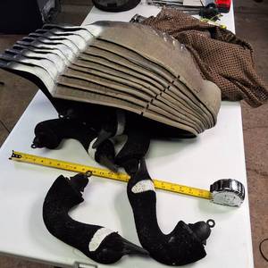 Large Lot of Geese decoys  (9 total)