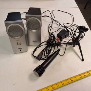 Bose Companion 2 Multimedia Speaker System with Rock Jam Microphone