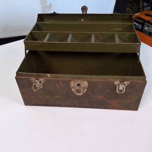 Vintage Kennedy Kits metal tool box,