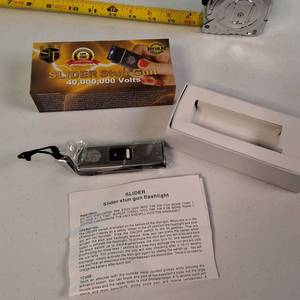 Slider 40,000,000 Volt Stun Gun Flashlight - Black