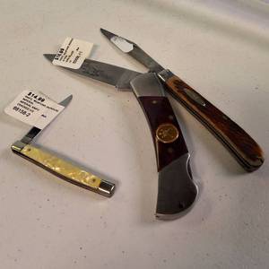 Lot of (3) three vintage folding pocket knives