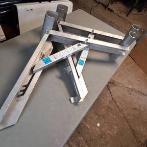 Heavy-Duty Ladder Jacks (Lot of 2)