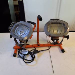 HDX 250-Watt Dual-Head Portable Halogen Work Light