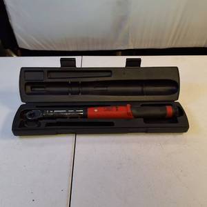 Snap-on 38 Drive TechAngle Digital Torque Wrench  5-100 ft-lb  Flex-Head  Model TECH2FR100