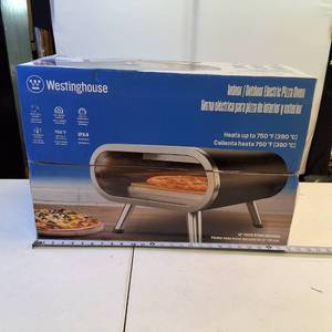 Westinghouse 12 IndoorOutdoor Electric Pizza Oven - Reaches 750°F  (NIB)