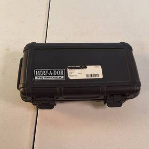 Humi-Care Herf-a-Dor Travel Humidor